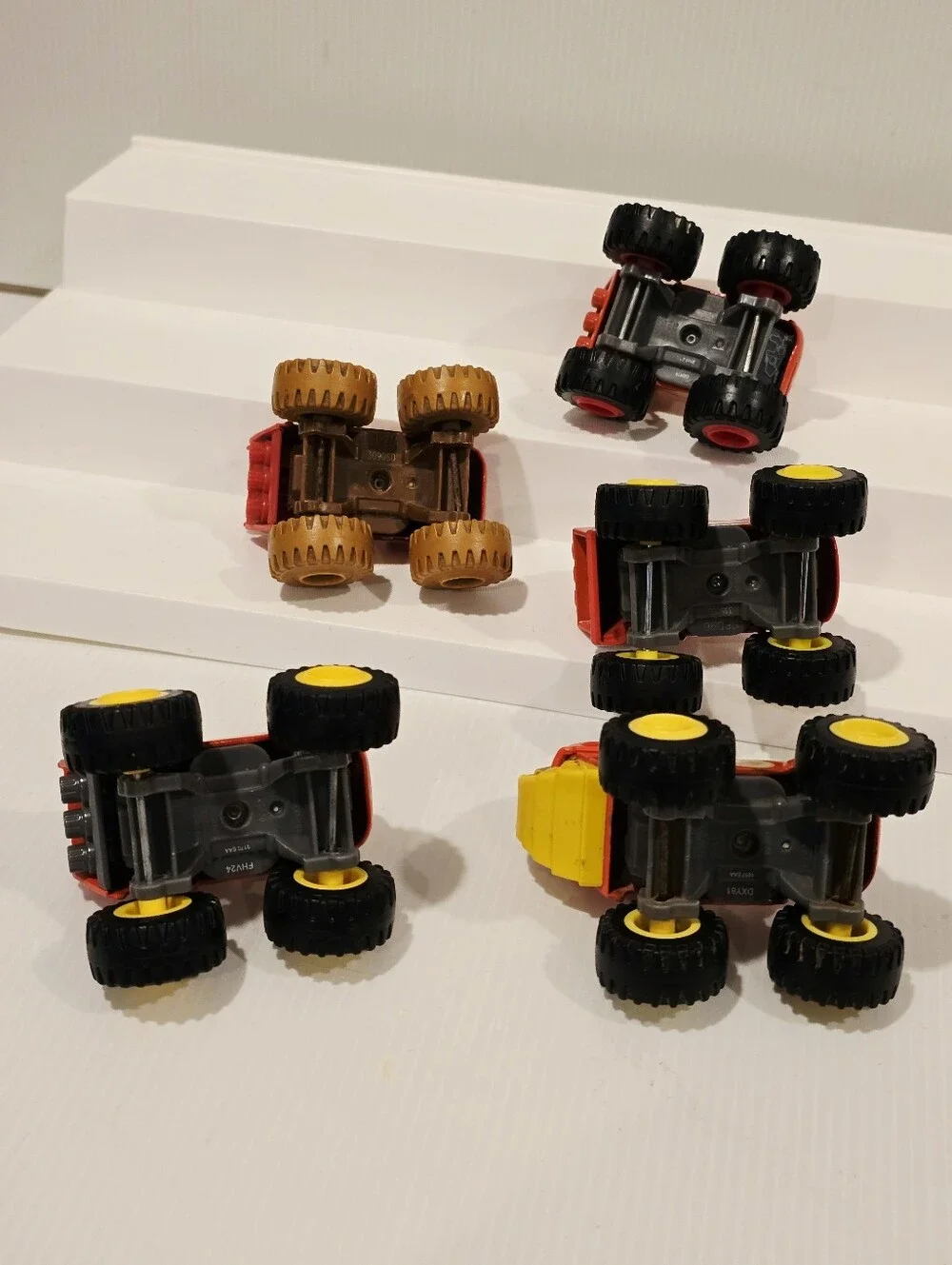 Blaze and the Monster Machines Diecast Blaze Truck Set
